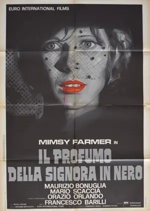 Das Parfüm der Dame in Schwarz